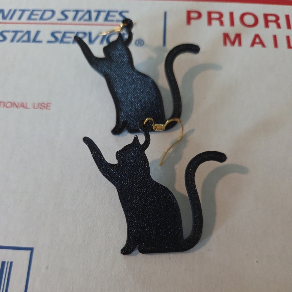Cat Earring Choice of 3 Colors - Picture 2 of 3
